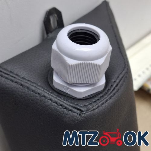 Направляющая педали сцепления (пластик) Направляющая педали сцепления (пластик)