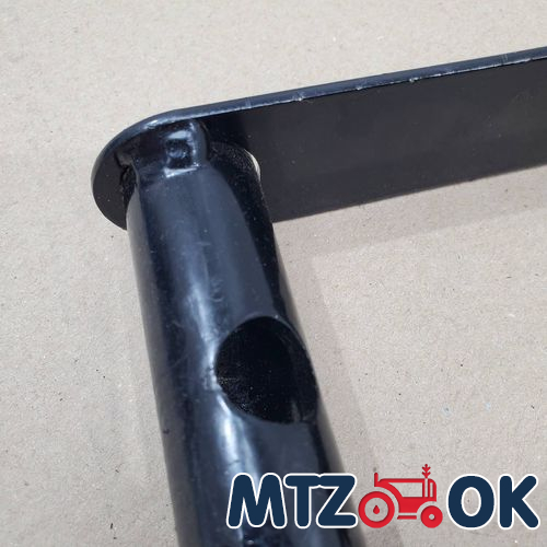 Кронштейн фонаря переднего МТЗ УК левый (пр-во МТЗ) 925-3712025 Кронштейн фонаря переднего МТЗ УК левый (пр-во МТЗ) 925-3712025