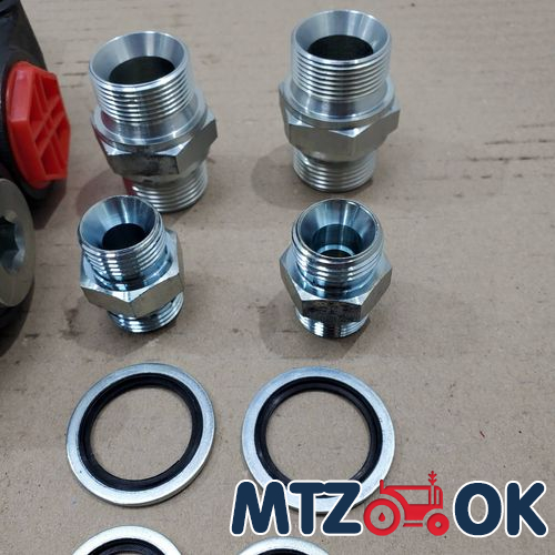 Гидрораспределитель 1Р80+Л12 (1 плавающая секция) со штуцерами (Болгария) 1Р80+Л12 Гидрораспределитель 1Р80+Л12 (1 плавающая секция) со штуцерами (Болгария) 1Р80+Л12