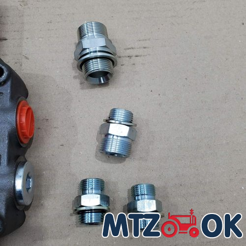 Гидрораспределитель 1Р80+Л12 (1 плавающая секция) со штуцерами (Болгария) 1Р80+Л12 Гидрораспределитель 1Р80+Л12 (1 плавающая секция) со штуцерами (Болгария) 1Р80+Л12