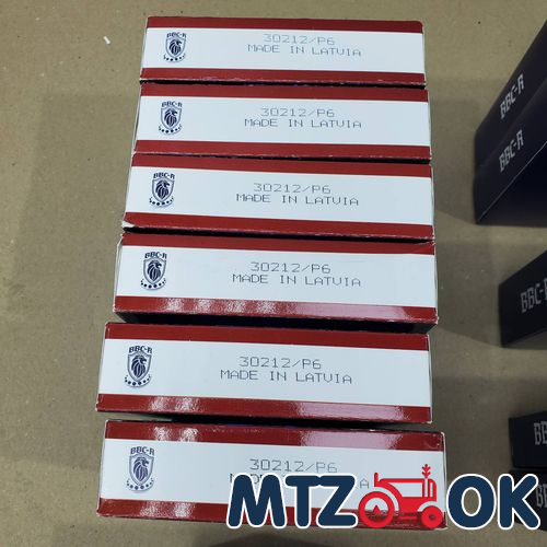 Колпачек на гайку 32 (пластик) стрелка Колпачек на гайку 32 (пластик) стрелка