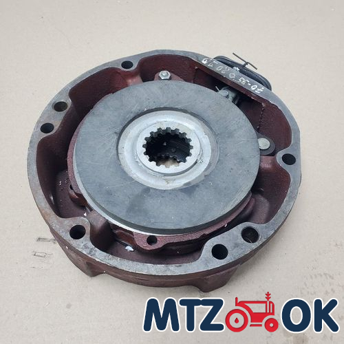 Колпачек на гайку 32 (пластик) стрелка Колпачек на гайку 32 (пластик) стрелка