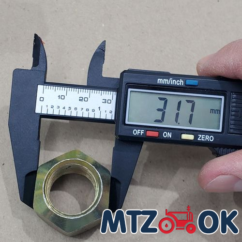 Колпачек на гайку 32 (пластик) стрелка Колпачек на гайку 32 (пластик) стрелка