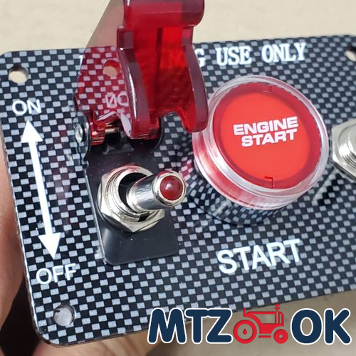 Колпачек на гайку 32 (пластик) стрелка Колпачек на гайку 32 (пластик) стрелка