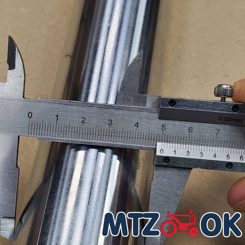 Шток гидроцилиндра Ц110 с вилкой (пр-во Винница) Ц110-200-3.030 Шток гидроцилиндра Ц110 с вилкой (пр-во Винница) Ц110-200-3.030