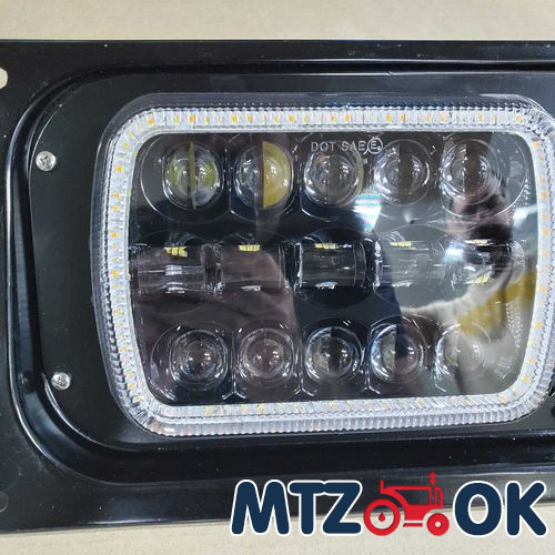 Полочка ручки двери МТЗ УК (пластик) Полочка ручки двери МТЗ УК (пластик)