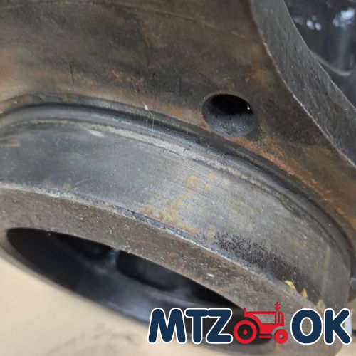 Глушитель МТЗ 80. 82 МК с глушителем (накладка нержавейка) (без турбины) толщина 1.5мм Глушитель МТЗ 80. 82 МК с глушителем (накладка нержавейка) (без турбины) толщина 1.5мм