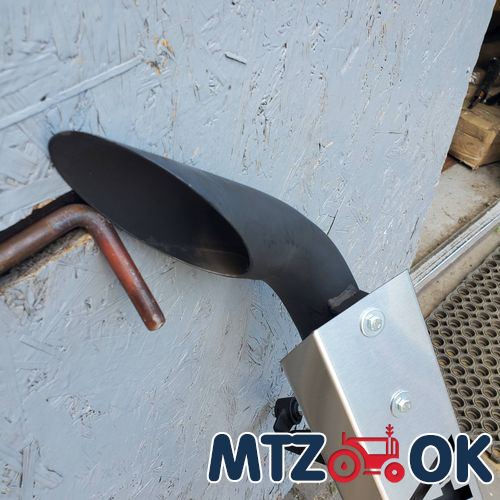 Глушитель МТЗ 80. 82 МК с глушителем (накладка нержавейка) (без турбины) толщина 1.5мм Глушитель МТЗ 80. 82 МК с глушителем (накладка нержавейка) (без турбины) толщина 1.5мм