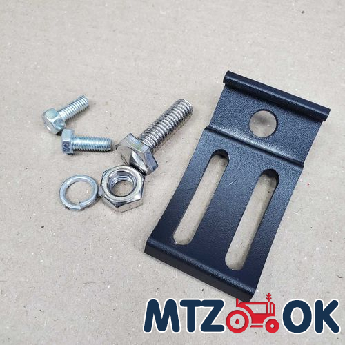 Полочка ручки двери МТЗ УК (пластик) Полочка ручки двери МТЗ УК (пластик)