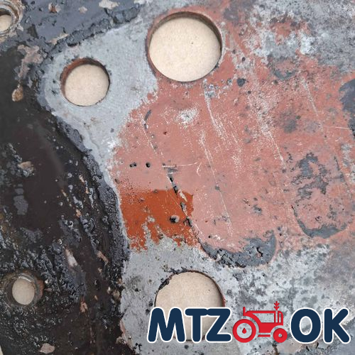 Глушитель МТЗ 80. 82 МК с глушителем (накладка нержавейка) (без турбины) толщина 1.5мм Глушитель МТЗ 80. 82 МК с глушителем (накладка нержавейка) (без турбины) толщина 1.5мм