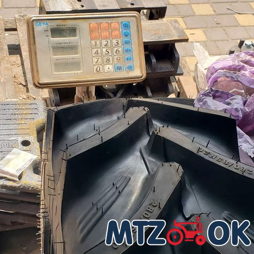 Шток гидроцилиндра Ц110 с вилкой (пр-во Винница) Ц110-200-3.030 Шток гидроцилиндра Ц110 с вилкой (пр-во Винница) Ц110-200-3.030