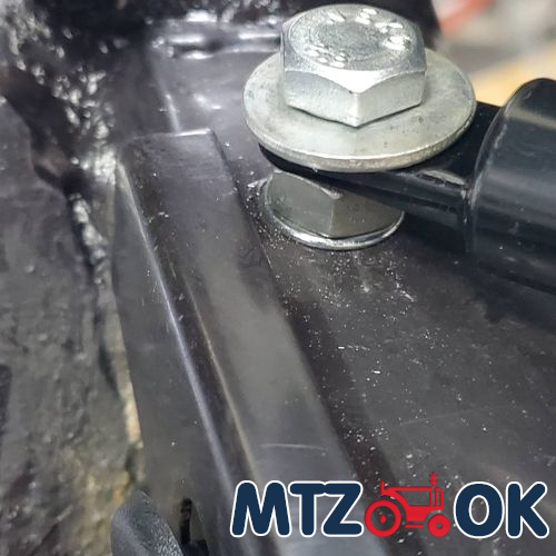 Шток гидроцилиндра Ц110 с вилкой (пр-во Винница) Ц110-200-3.030 Шток гидроцилиндра Ц110 с вилкой (пр-во Винница) Ц110-200-3.030