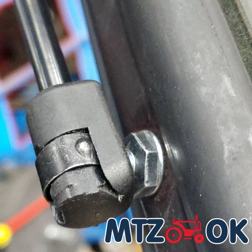 Шток гидроцилиндра Ц110 с вилкой (пр-во Винница) Ц110-200-3.030 Шток гидроцилиндра Ц110 с вилкой (пр-во Винница) Ц110-200-3.030