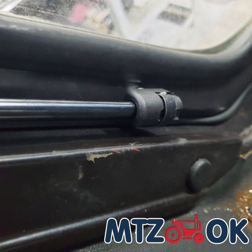 Шток гидроцилиндра Ц110 с вилкой (пр-во Винница) Ц110-200-3.030 Шток гидроцилиндра Ц110 с вилкой (пр-во Винница) Ц110-200-3.030