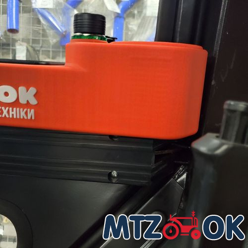 Полочка ручки двери МТЗ УК правая в сборе (прикуриватель. USB-зарядка. держатель телефона) (пластик) 80-6708600-П-СБ Полочка ручки двери МТЗ УК правая в сборе (прикуриватель. USB-зарядка. держатель телефона) (пластик) 80-6708600-П-СБ