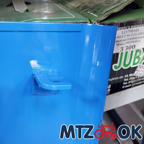 Капот МТЗ 892 в сборе (без боковин) (собств. пр-во) 90-8402020 Капот МТЗ 892 в сборе (без боковин) (собств. пр-во) 90-8402020