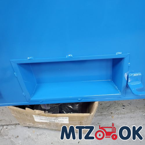 Капот МТЗ 892 в сборе (без боковин) (собств. пр-во) 90-8402020 Капот МТЗ 892 в сборе (без боковин) (собств. пр-во) 90-8402020