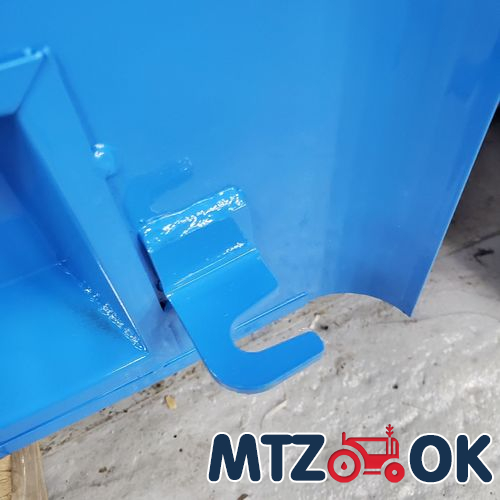 Капот МТЗ 892 в сборе (без боковин) (собств. пр-во) 90-8402020 Капот МТЗ 892 в сборе (без боковин) (собств. пр-во) 90-8402020