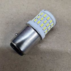 Полочка ручки двери МТЗ УК правая в сборе (прикуриватель. USB-зарядка. держатель телефона) (пластик) 80-6708600-П-СБ