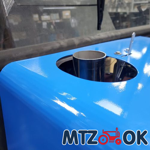 Капот МТЗ 892 в сборе (без боковин) (собств. пр-во) 90-8402020 Капот МТЗ 892 в сборе (без боковин) (собств. пр-во) 90-8402020