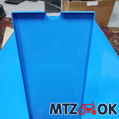 Капот МТЗ 892 в сборе (без боковин) (собств. пр-во) 90-8402020 Капот МТЗ 892 в сборе (без боковин) (собств. пр-во) 90-8402020