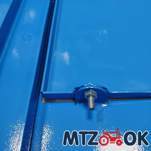 Капот МТЗ 892 в сборе (без боковин) (собств. пр-во) 90-8402020 Капот МТЗ 892 в сборе (без боковин) (собств. пр-во) 90-8402020