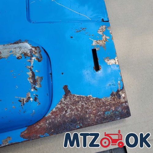 Капот МТЗ 892 в сборе (без боковин) (собств. пр-во) 90-8402020 Капот МТЗ 892 в сборе (без боковин) (собств. пр-во) 90-8402020