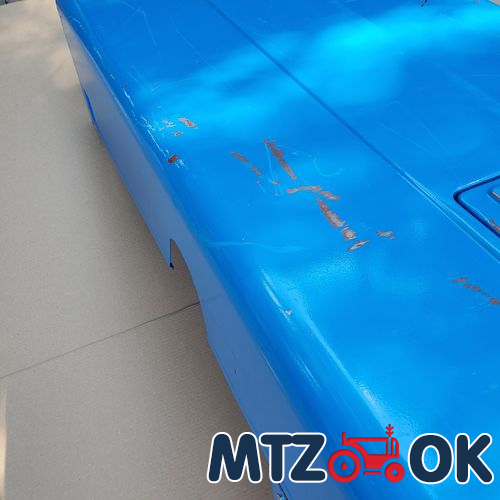 Капот МТЗ 892 в сборе (без боковин) (собств. пр-во) 90-8402020 Капот МТЗ 892 в сборе (без боковин) (собств. пр-во) 90-8402020