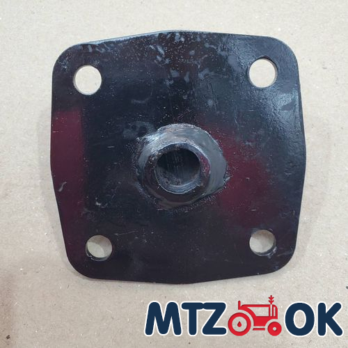 Капот МТЗ 892 в сборе (без боковин) (собств. пр-во) 90-8402020 Капот МТЗ 892 в сборе (без боковин) (собств. пр-во) 90-8402020