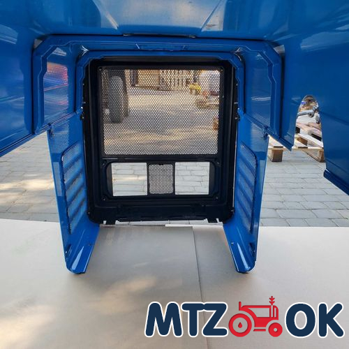 Капот МТЗ 892 в сборе (без боковин) (собств. пр-во) 90-8402020 Капот МТЗ 892 в сборе (без боковин) (собств. пр-во) 90-8402020