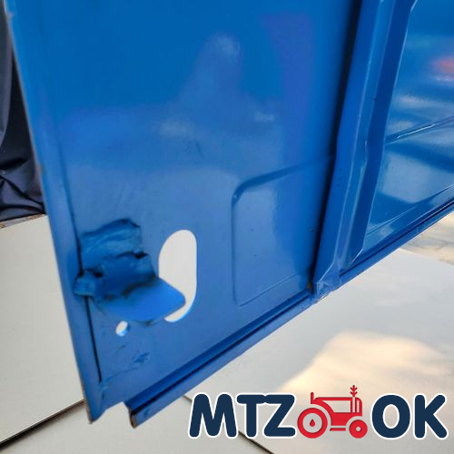 Капот МТЗ 892 в сборе (без боковин) (собств. пр-во) 90-8402020 Капот МТЗ 892 в сборе (без боковин) (собств. пр-во) 90-8402020