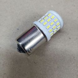 Полочка ручки двери МТЗ УК правая в сборе (прикуриватель. USB-зарядка. держатель телефона) (пластик) 80-6708600-П-СБ