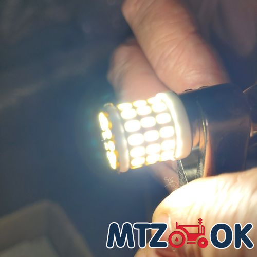 Полочка ручки двери МТЗ УК правая в сборе (прикуриватель. USB-зарядка. держатель телефона) (пластик) 80-6708600-П-СБ Полочка ручки двери МТЗ УК правая в сборе (прикуриватель. USB-зарядка. держатель телефона) (пластик) 80-6708600-П-СБ