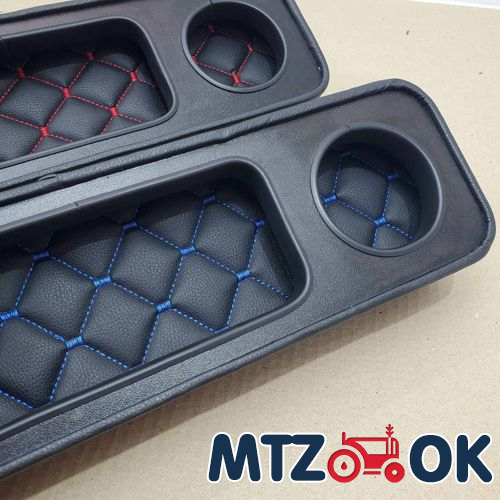 Полочка ручки двери МТЗ УК правая (голая) (пластик) 80-6708600-П Полочка ручки двери МТЗ УК правая (голая) (пластик) 80-6708600-П