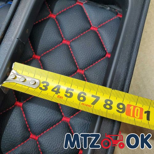 Полочка ручки двери МТЗ УК правая (голая) (пластик) 80-6708600-П Полочка ручки двери МТЗ УК правая (голая) (пластик) 80-6708600-П