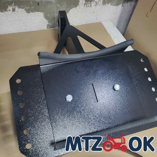 Уплотнитель стекла МТЗ УК бокового безрамочного (1м) (пр-во МТЗ) Ф-202.3 Уплотнитель стекла МТЗ УК бокового безрамочного (1м) (пр-во МТЗ) Ф-202.3