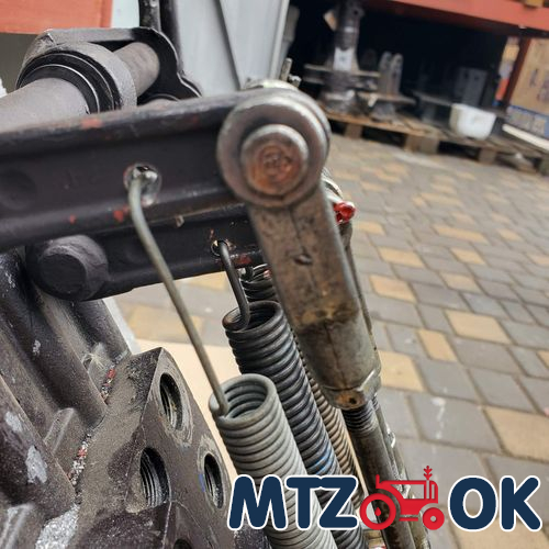 Пружина для рычагов распределителя МТЗ (АНТИШУМ) (к-т. 3шт) 3 и 2мм Пружина для рычагов распределителя МТЗ (АНТИШУМ) (к-т. 3шт) 3 и 2мм