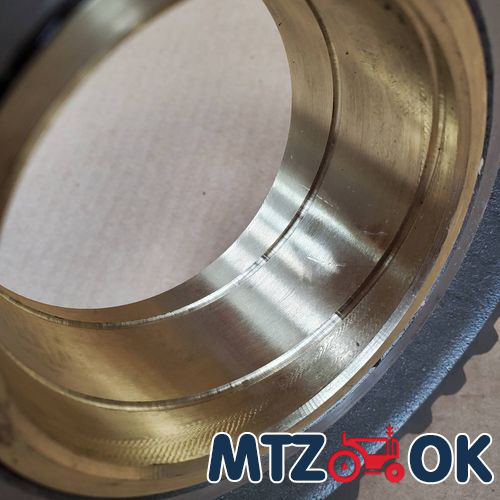 Крышка стакана подшипника МТЗ (пр-во МТЗ) 50-2407059-А Крышка стакана подшипника МТЗ (пр-во МТЗ) 50-2407059-А