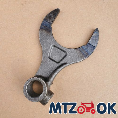 Крышка стакана подшипника МТЗ (пр-во МТЗ) 50-2407059-А Крышка стакана подшипника МТЗ (пр-во МТЗ) 50-2407059-А