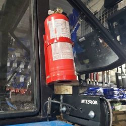 Гидроцилиндр МТЗ 1-но сторон. ЦС 80-50-300.550 ВТ22 с гидрозамком VBPDE 1/2