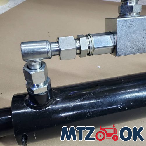 Гидроцилиндр МТЗ 1-но сторон. ЦС 80-50-300.550 ВТ22 с гидрозамком VBPDE 1/2 Гидроцилиндр МТЗ 1-но сторон. ЦС 80-50-300.550 ВТ22 с гидрозамком VBPDE 1/2