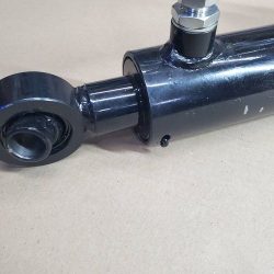 Гидроцилиндр МТЗ 1-но сторон. ЦС 80-50-300.550 ВТ22 с гидрозамком VBPDE 1/2