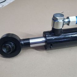 Гидроцилиндр МТЗ 1-но сторон. ЦС 80-50-300.550 ВТ22 с гидрозамком VBPDE 1/2 Гидроцилиндр МТЗ 1-но сторон. ЦС 80-50-300.550 ВТ22 с гидрозамком VBPDE 1/2