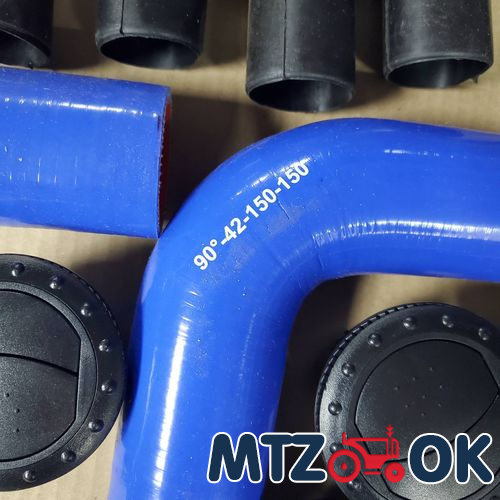 Комплект для установки печки под панель приборов МТЗ с дефлекторами d=45мм Комплект для установки печки под панель приборов МТЗ с дефлекторами d=45мм