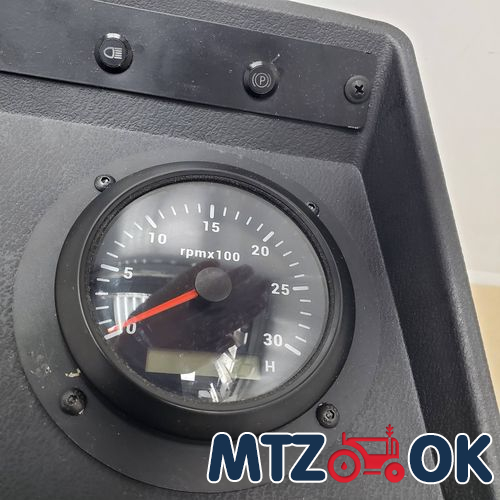 Тахометр электронный 9-32V/4000 оборотов/подсветка 7цветов (Китай) СХ8147В Тахометр электронный 9-32V/4000 оборотов/подсветка 7цветов (Китай) СХ8147В