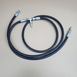 Топливопровод низкого давления 3 штуцера в резине L=2800мм (пр-во Польша) 70-1101345-Б1