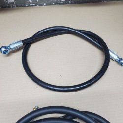 Топливопровод низкого давления 3 штуцера в резине L=2800мм (пр-во Польша) 70-1101345-Б1 Топливопровод низкого давления 3 штуцера в резине L=2800мм (пр-во Польша) 70-1101345-Б1