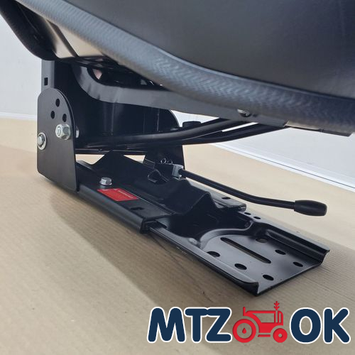 Фиксатор рамки боковой МТЗ УК (для безрамочного стекла) (пр-во SILA) 80-6708960 Фиксатор рамки боковой МТЗ УК (для безрамочного стекла) (пр-во SILA) 80-6708960