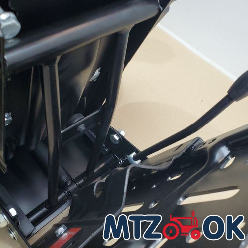 Фиксатор рамки боковой МТЗ УК (для безрамочного стекла) (пр-во SILA) 80-6708960 Фиксатор рамки боковой МТЗ УК (для безрамочного стекла) (пр-во SILA) 80-6708960