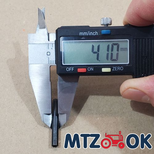 Лампа мини 12V Т4W 4W BA9s (ВИНСО) 713170 Лампа мини 12V Т4W 4W BA9s (ВИНСО) 713170